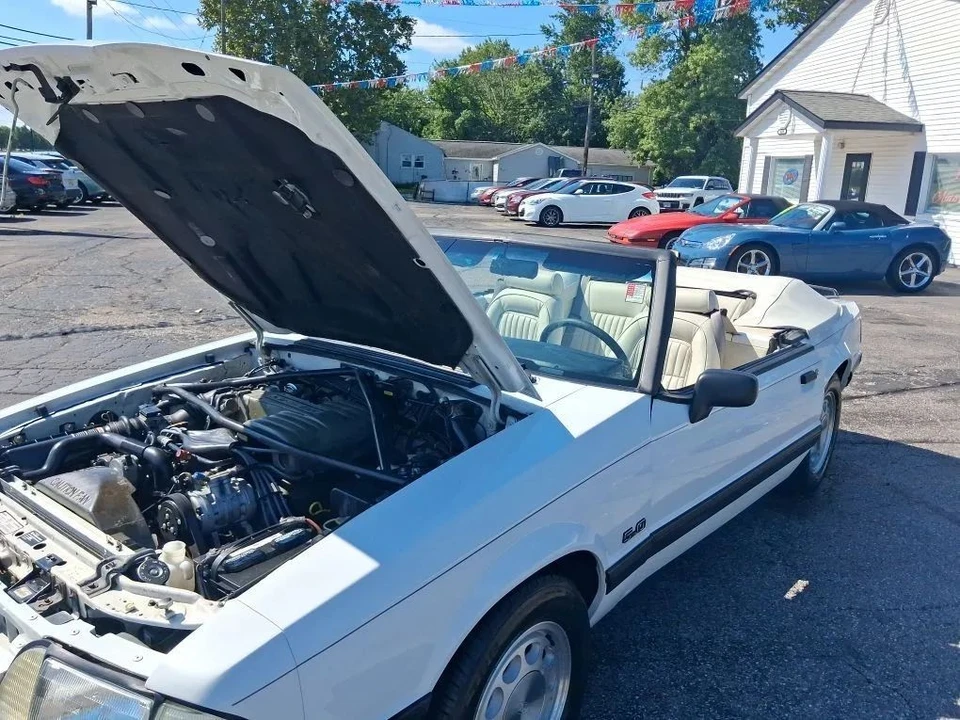 1990 Ford Mustang 3rd Gen - Image 18 of 31