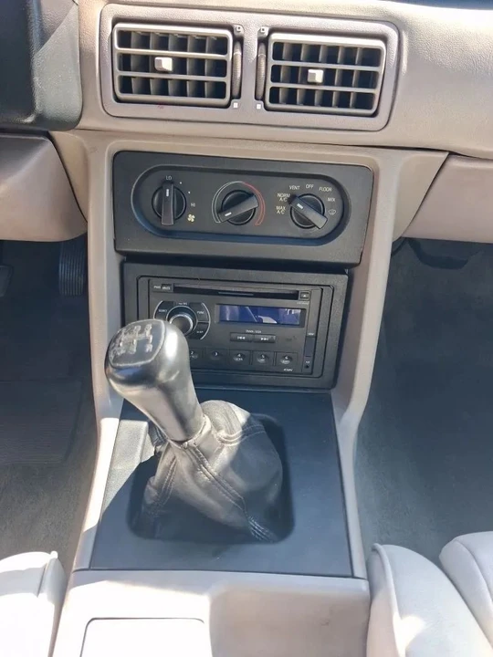 1990 Ford Mustang 3rd Gen - Image 29 of 31
