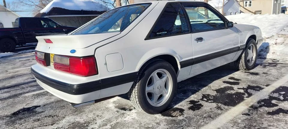1990 Ford Mustang 3rd Gen - Image 2 of 10