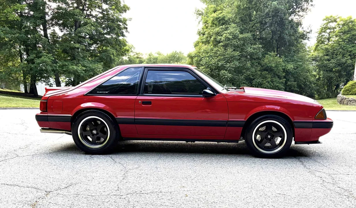 1990 Ford Mustang 3rd Gen - Image 5 of 18