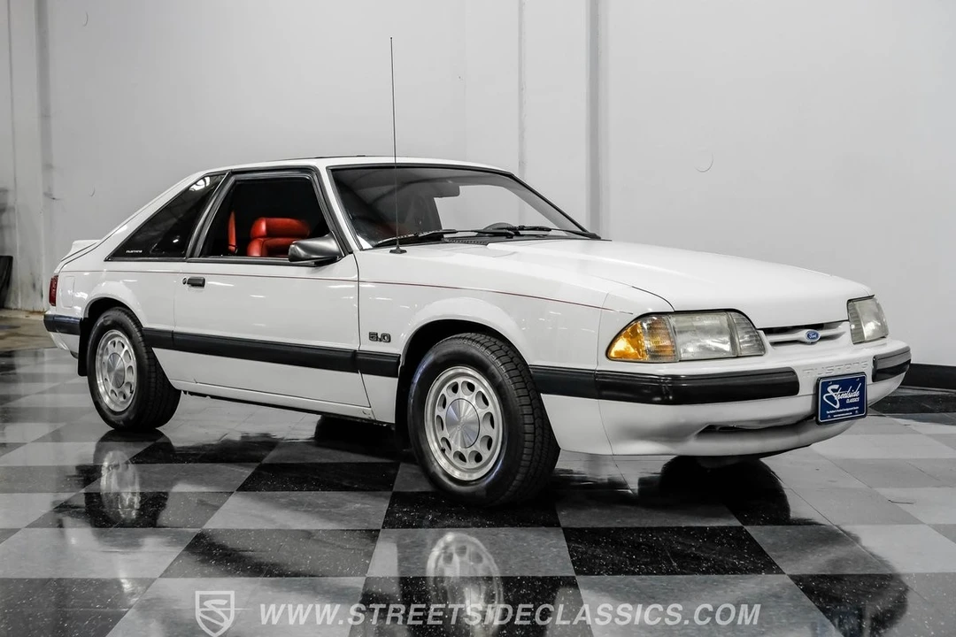 1990 Ford Mustang 3rd Gen - Image 15 of 21