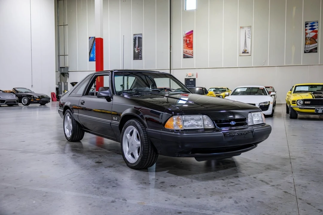 1990 Ford Mustang 3rd Gen - Image 8 of 31