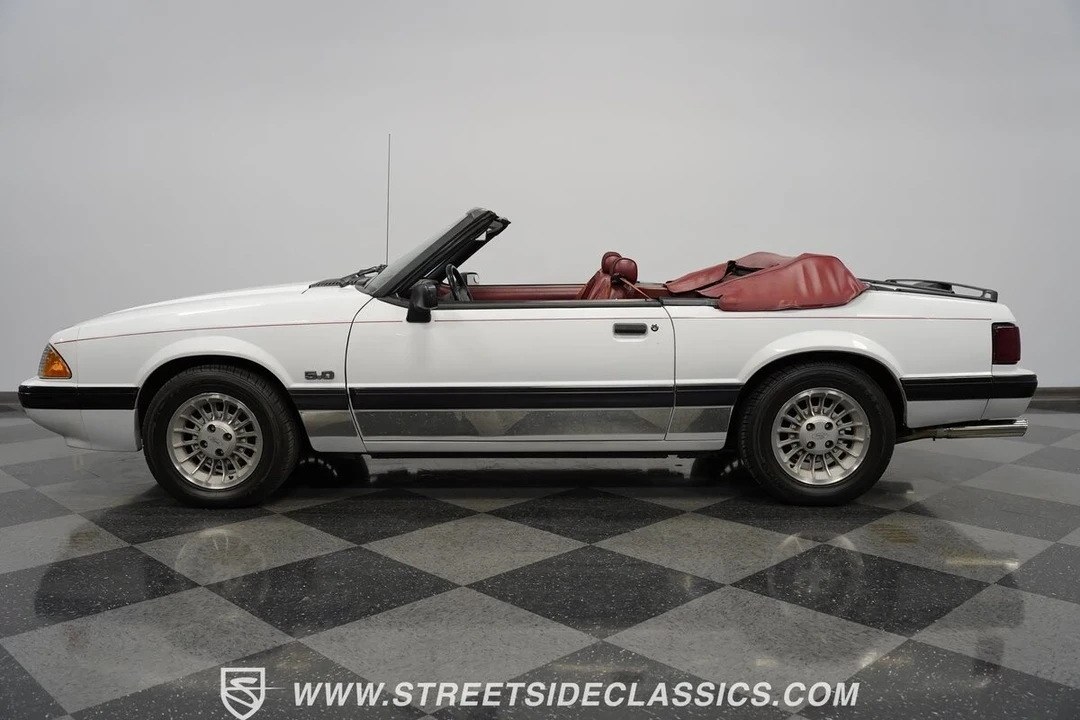 1990 Ford Mustang 3rd Gen - Image 3 of 12