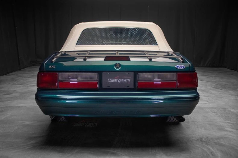 1990 Ford Mustang 3rd Gen - Image 7 of 31