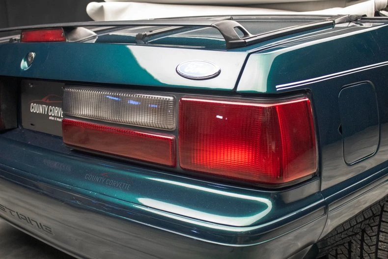1990 Ford Mustang 3rd Gen - Image 21 of 31