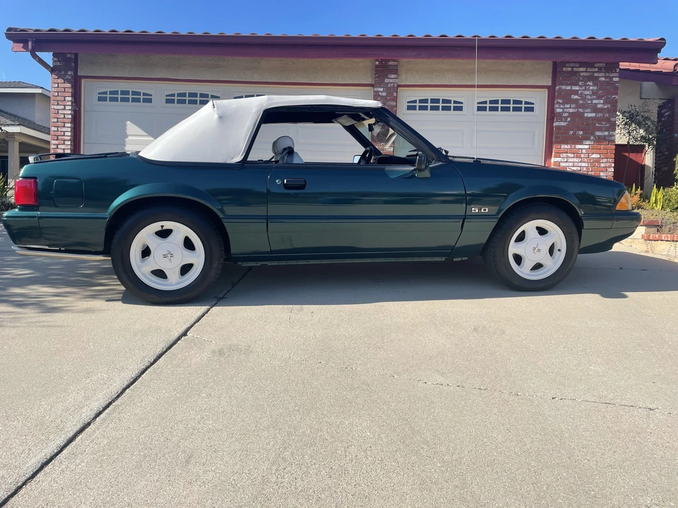 1990 Ford Mustang 3rd Gen - Image 14 of 31
