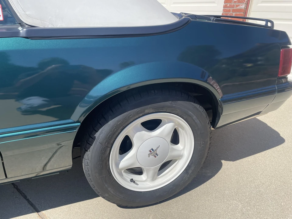 1990 Ford Mustang 3rd Gen - Image 23 of 31