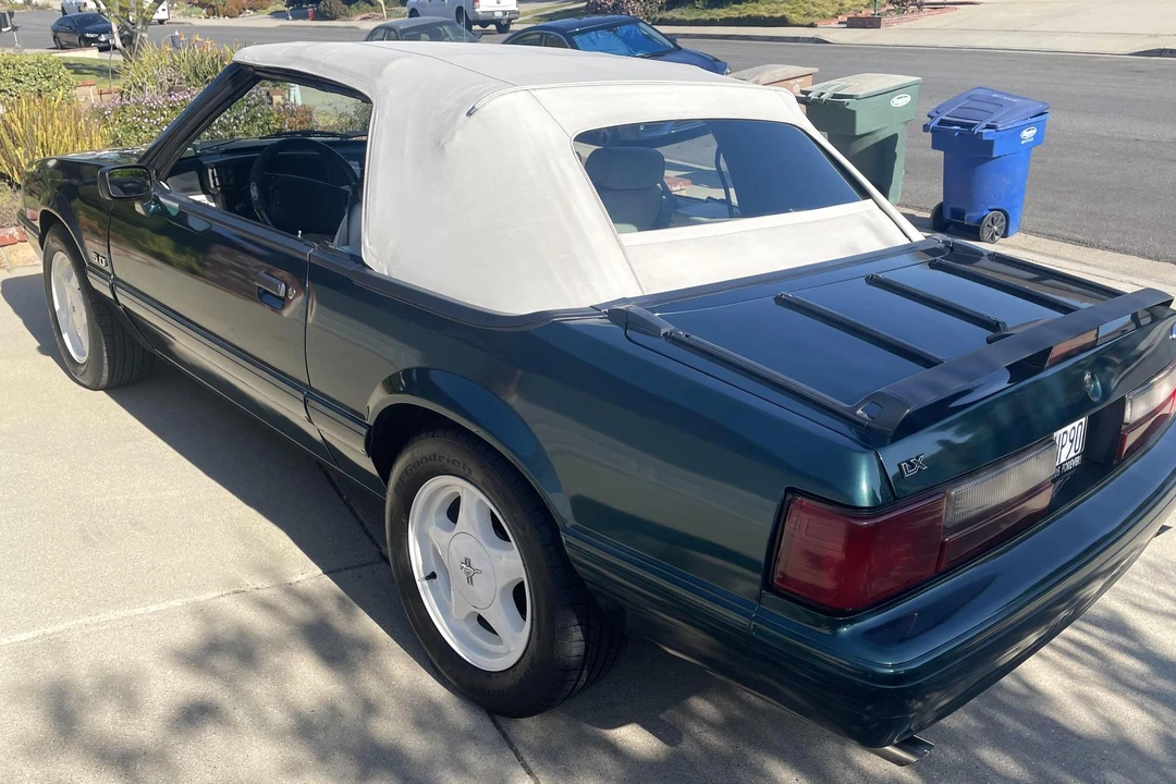 1990 Ford Mustang 3rd Gen - Image 4 of 31
