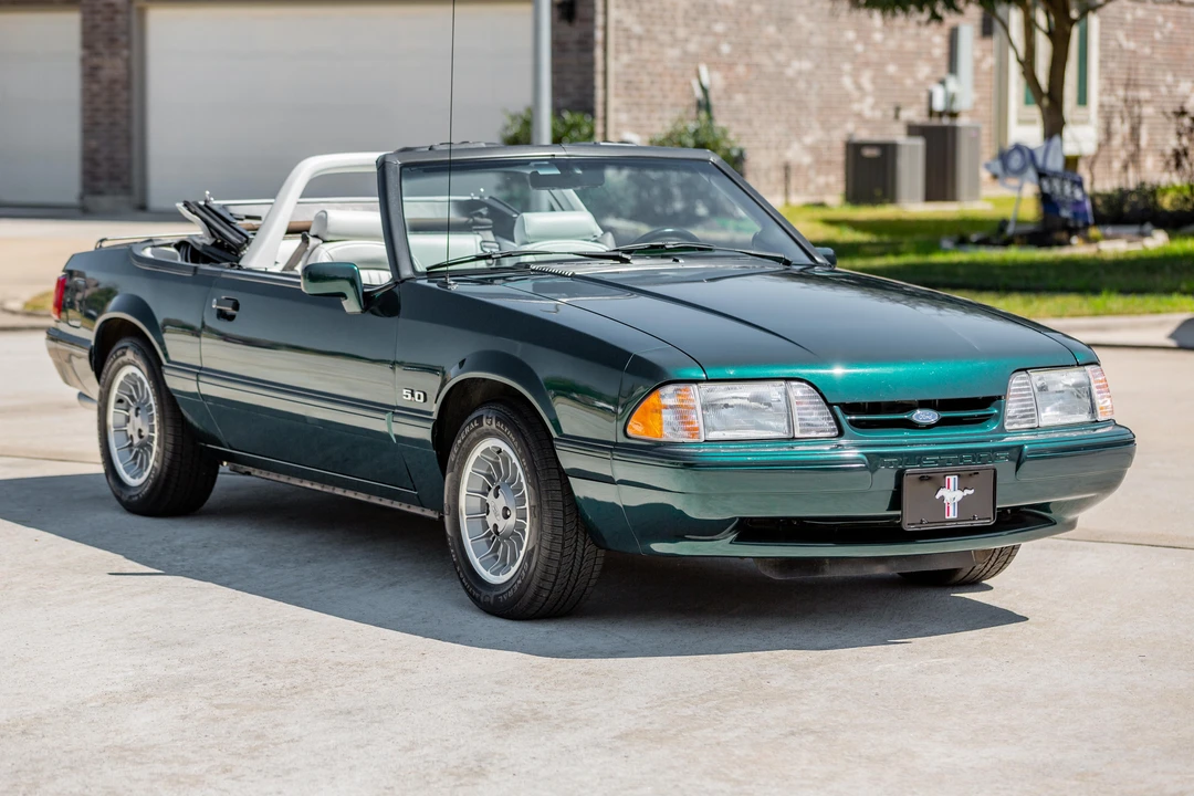 1990 Ford Mustang 3rd Gen - Image 24 of 31