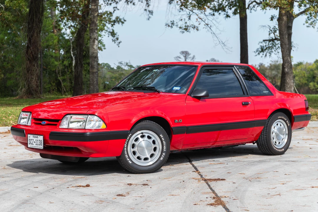 1990 Ford Mustang 3rd Gen - Image 7 of 31