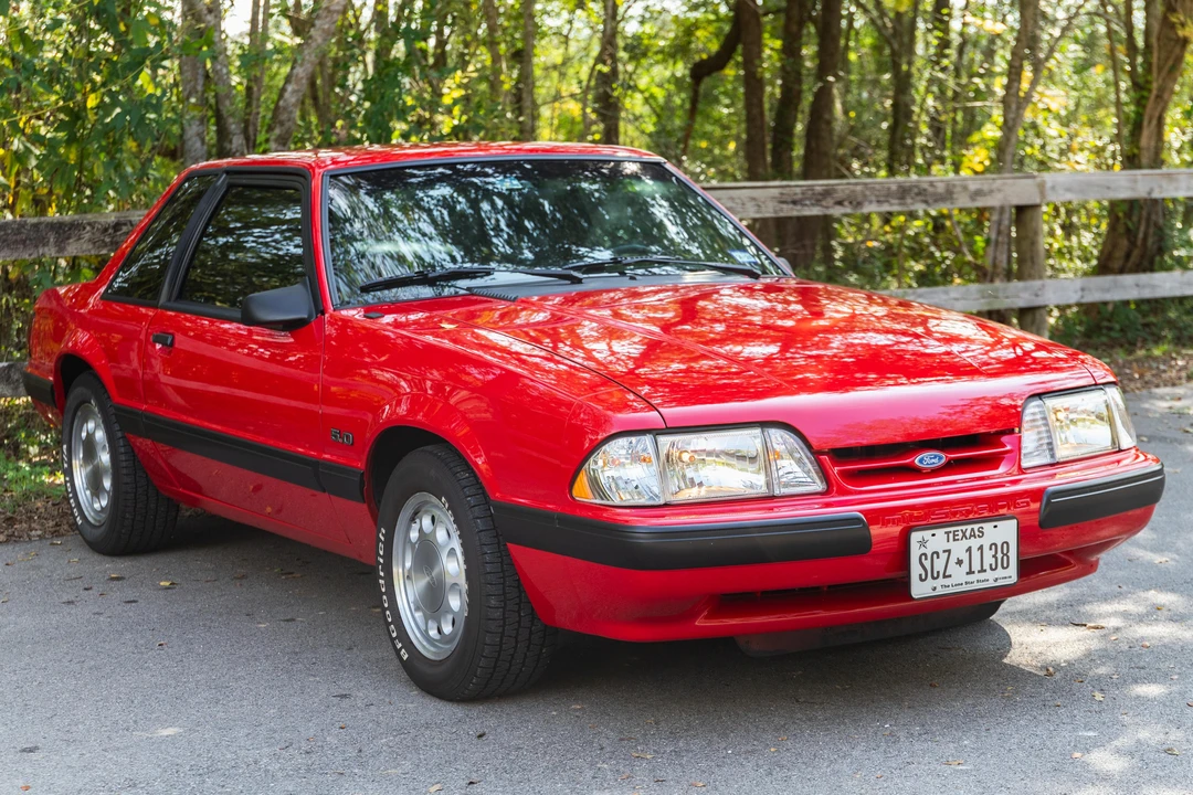 1990 Ford Mustang 3rd Gen - Image 10 of 31