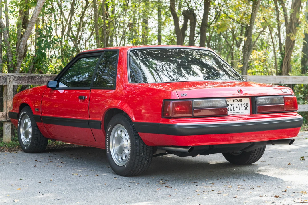 1990 Ford Mustang 3rd Gen - Image 4 of 31