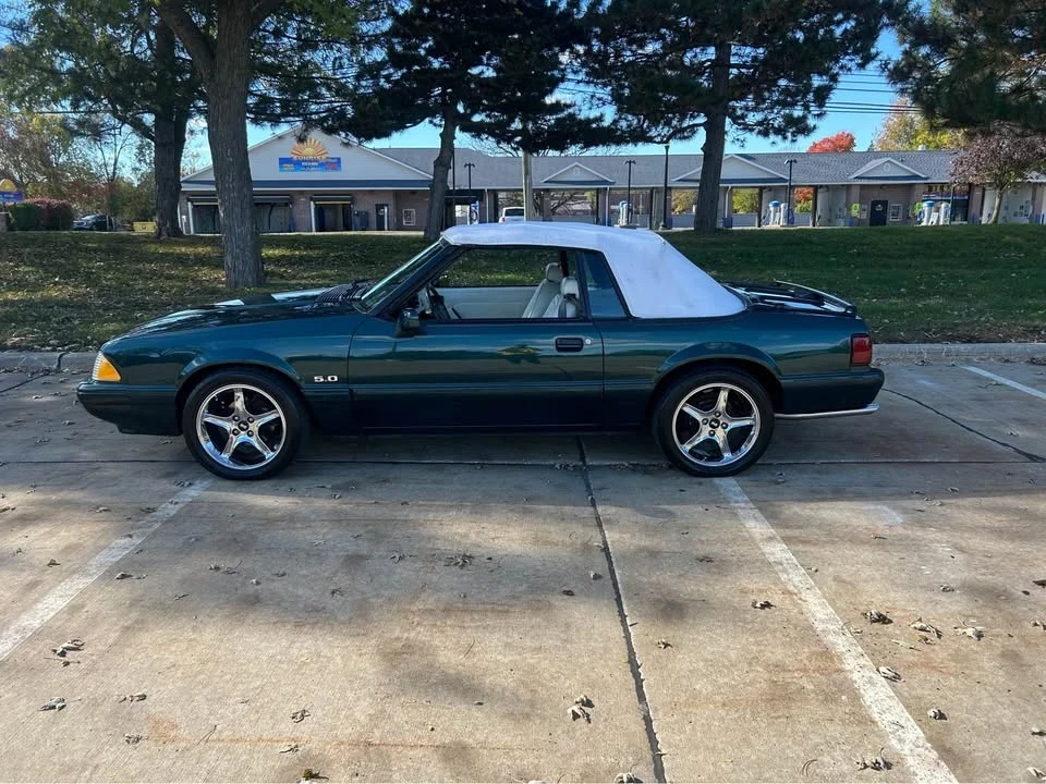 1990 Ford Mustang 3rd Gen - Image 7 of 20