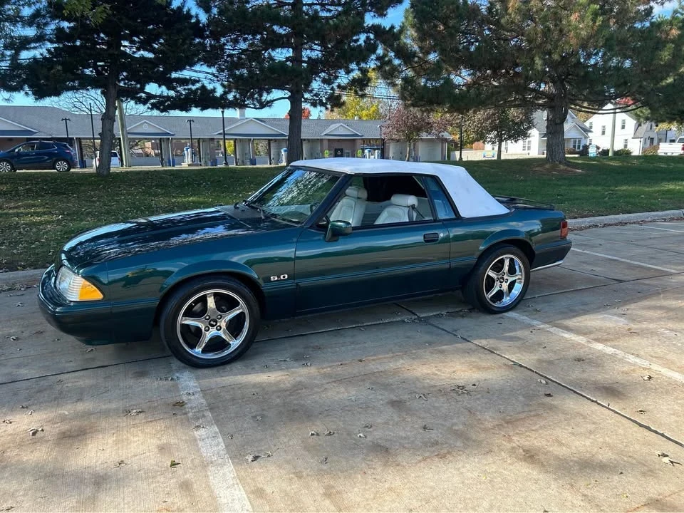 1990 Ford Mustang 3rd Gen - Image 4 of 20