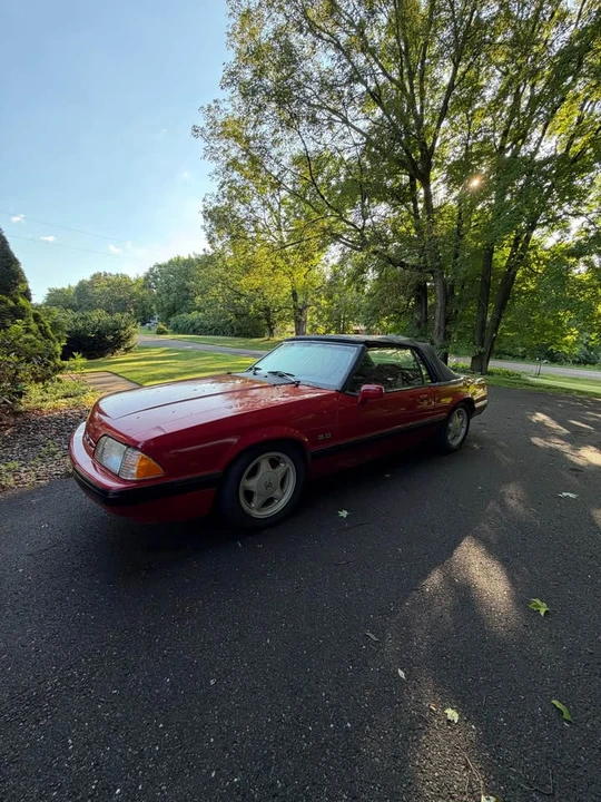 1990 Ford Mustang 3rd Gen - Image 2 of 6