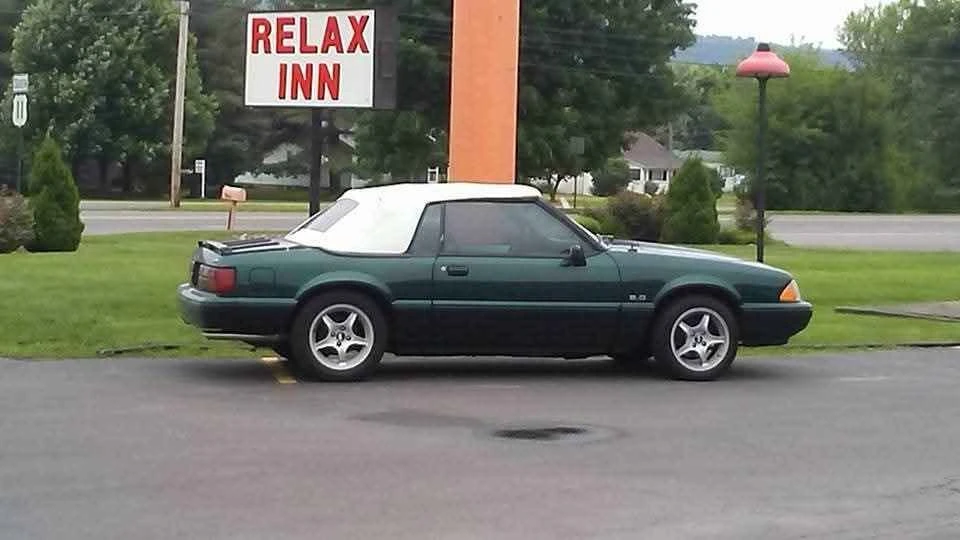 1990 Ford Mustang 3rd Gen - Image 5 of 12