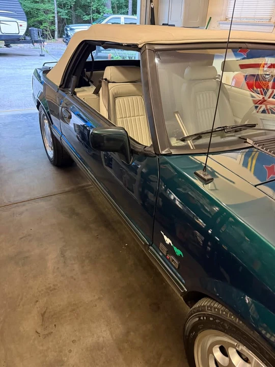 1990 Ford Mustang 3rd Gen - Image 2 of 15