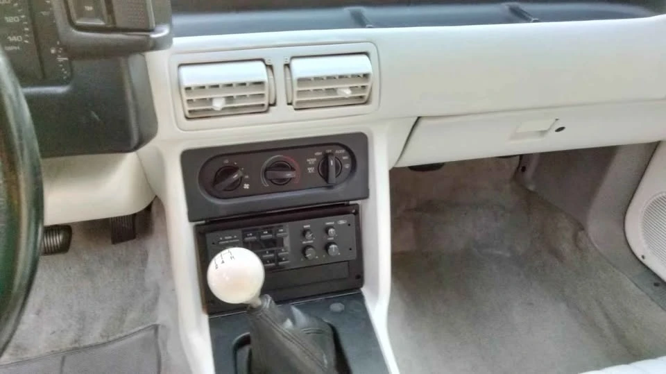 1990 Ford Mustang 3rd Gen - Image 5 of 9