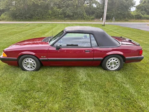 1990 Ford Mustang LX 5.0 Liter Convertible