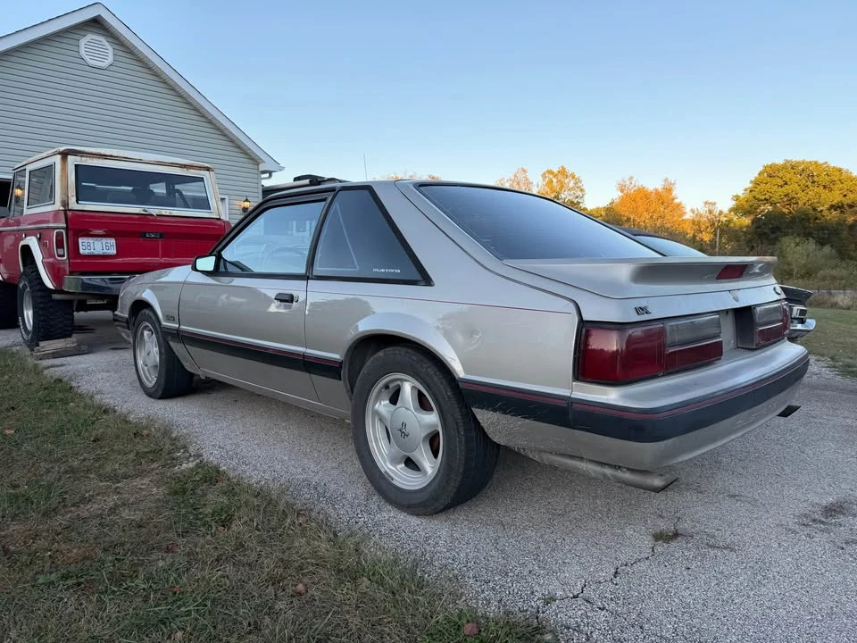 1990 Ford Mustang 3rd Gen - Image 12 of 14