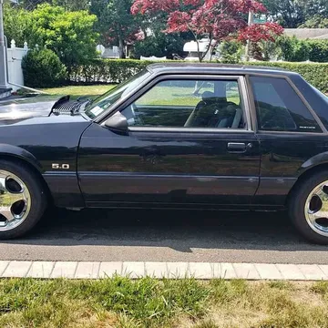 1990 Ford Mustang LX 5.0 Liter Coupe