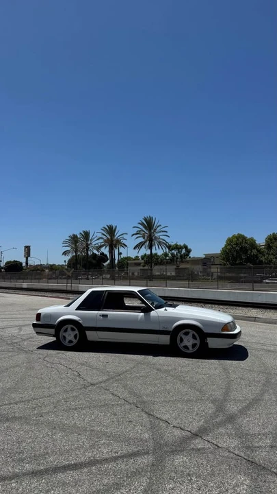 1990 Ford Mustang 3rd Gen - Image 2 of 5