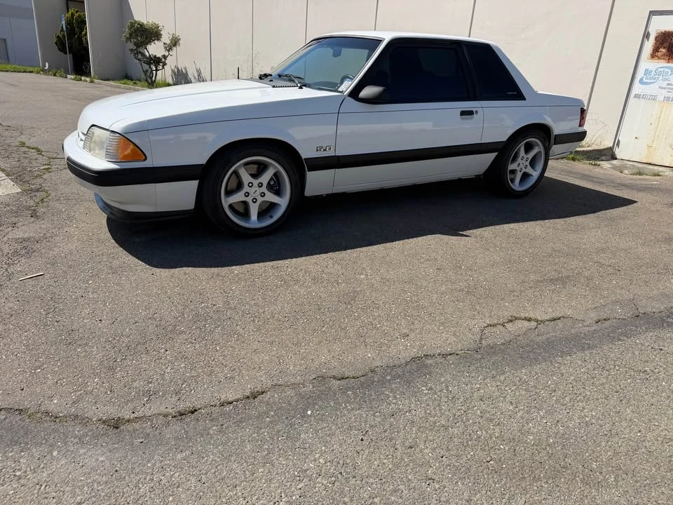 1990 Ford Mustang 3rd Gen - Image 2 of 15