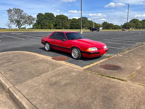 1990 Ford Mustang LX 5.0 Liter Coupe 2D
