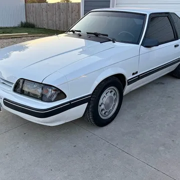 1990 Ford Mustang LX 5.0 Liter Hatchback
