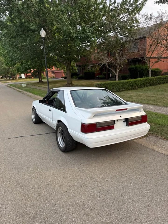 1990 Ford Mustang 3rd Gen - Image 4 of 8