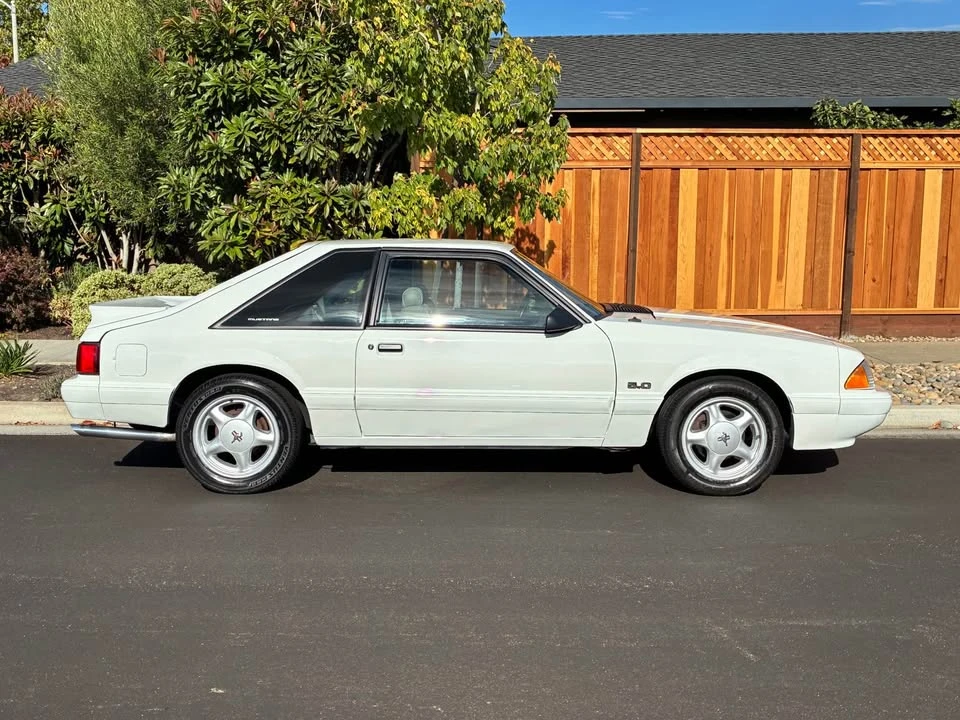 1990 Ford Mustang 3rd Gen - Image 8 of 19