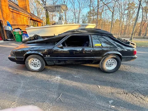 1990 Ford Mustang LX 5.0 Liter Hatchback 2D
