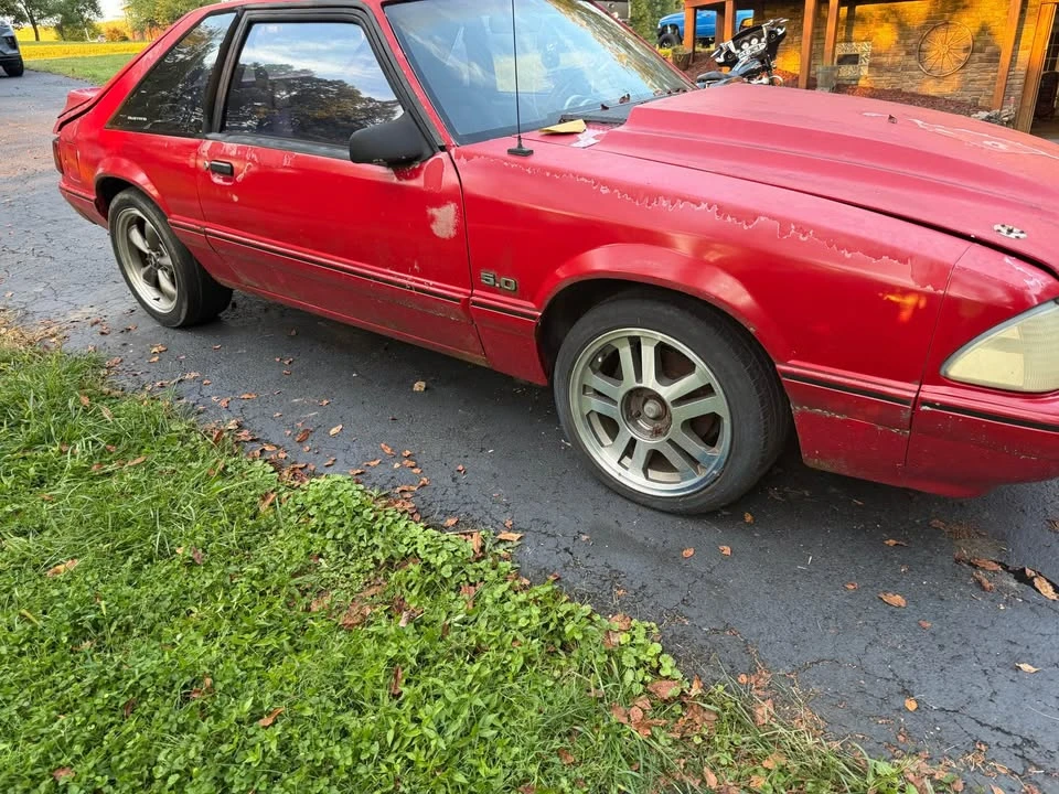 1990 Ford Mustang 3rd Gen - Image 3 of 9