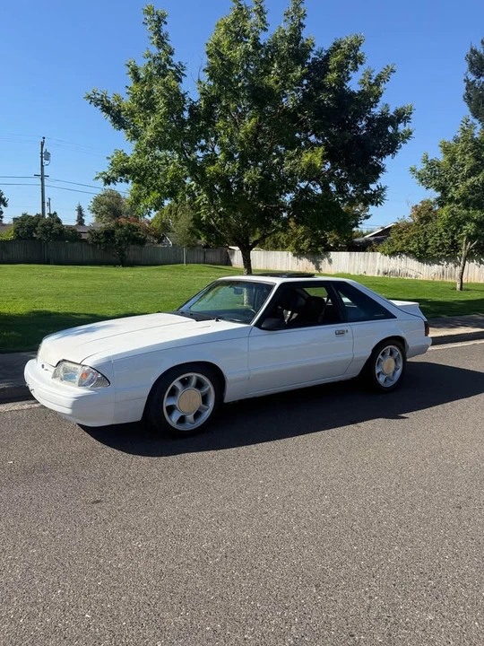 1990 Ford Mustang 3rd Gen - Image 8 of 15