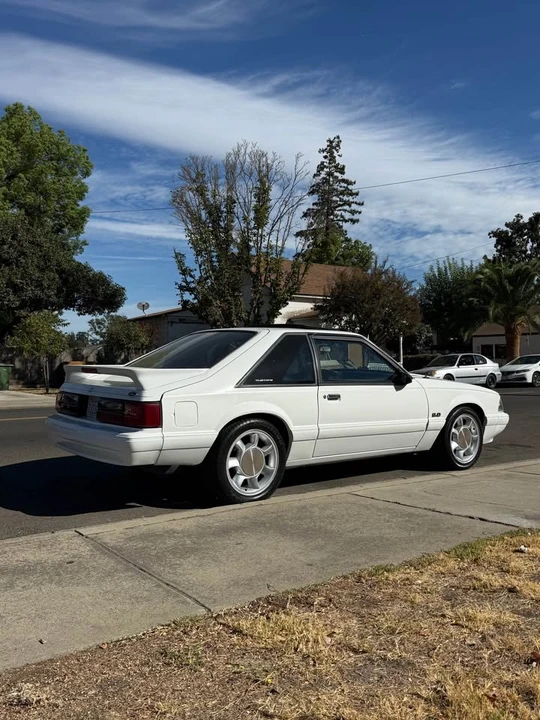 1990 Ford Mustang 3rd Gen - Image 4 of 15