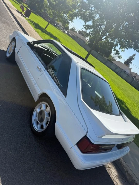 1990 Ford Mustang 3rd Gen - Image 9 of 15