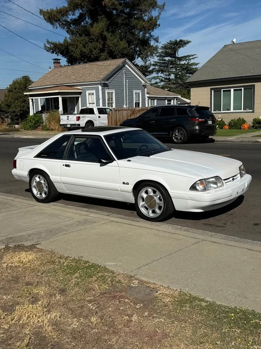 1990 Ford Mustang 3rd Gen - Image 3 of 15