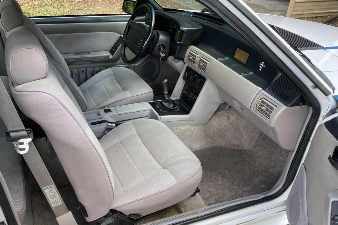 1990 Ford Mustang 3rd Gen - Image 4 of 9