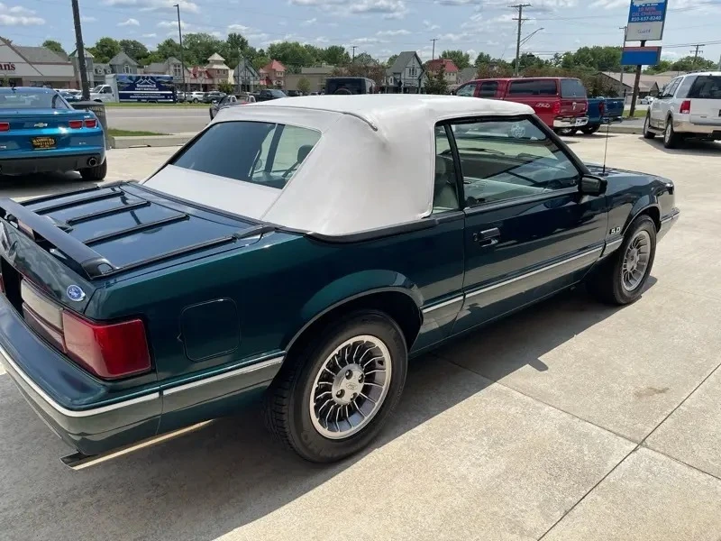 1990 Ford Mustang 3rd Gen - Image 9 of 31