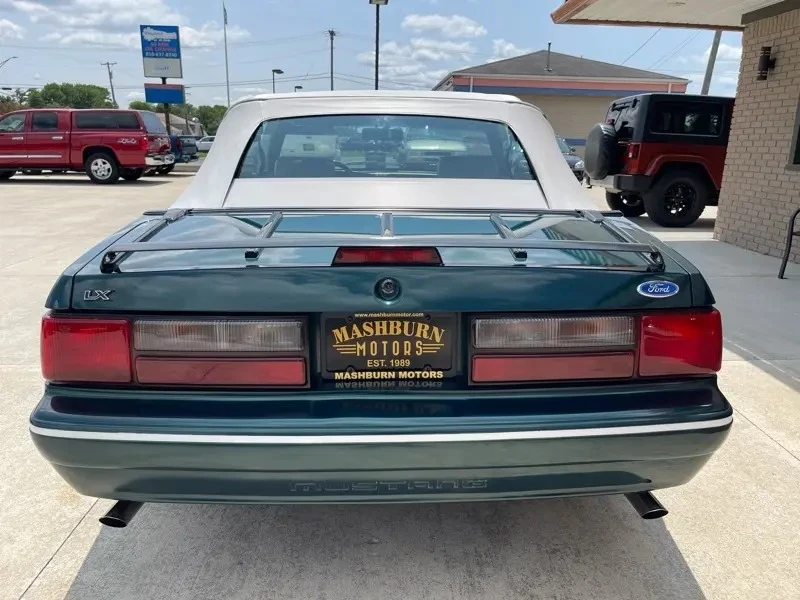 1990 Ford Mustang 3rd Gen - Image 12 of 31