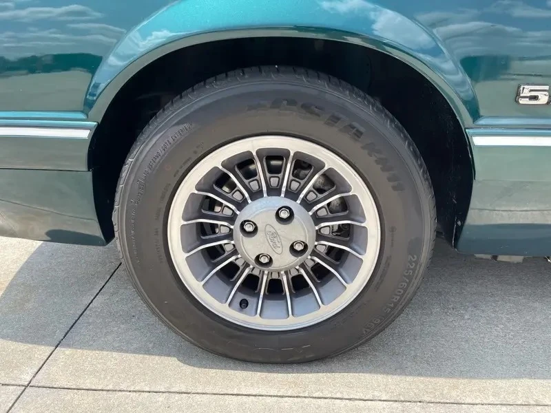1990 Ford Mustang 3rd Gen - Image 21 of 31