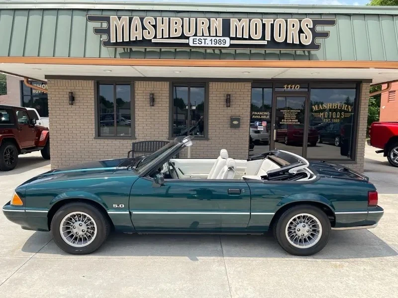 1990 Ford Mustang 3rd Gen - Image 23 of 31
