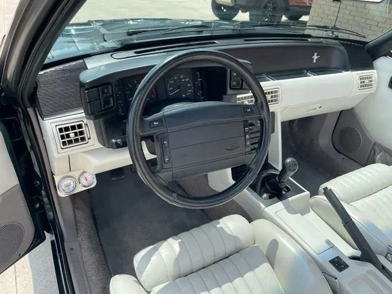 1990 Ford Mustang 3rd Gen - Image 27 of 31