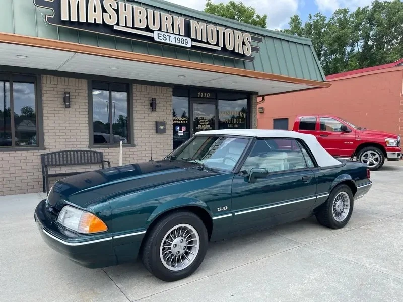 1990 Ford Mustang 3rd Gen - Image 2 of 31