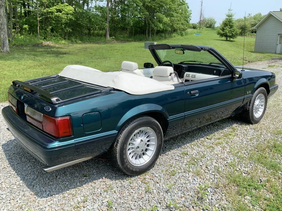 1990 Ford Mustang 3rd Gen - Image 11 of 12