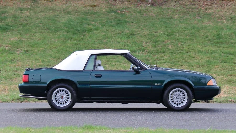 1990 Ford Mustang 3rd Gen - Image 2 of 29