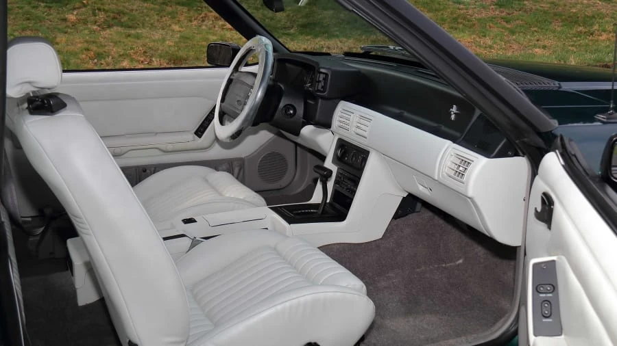 1990 Ford Mustang 3rd Gen - Image 5 of 29
