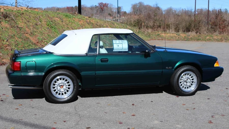 1990 Ford Mustang 3rd Gen - Image 2 of 24