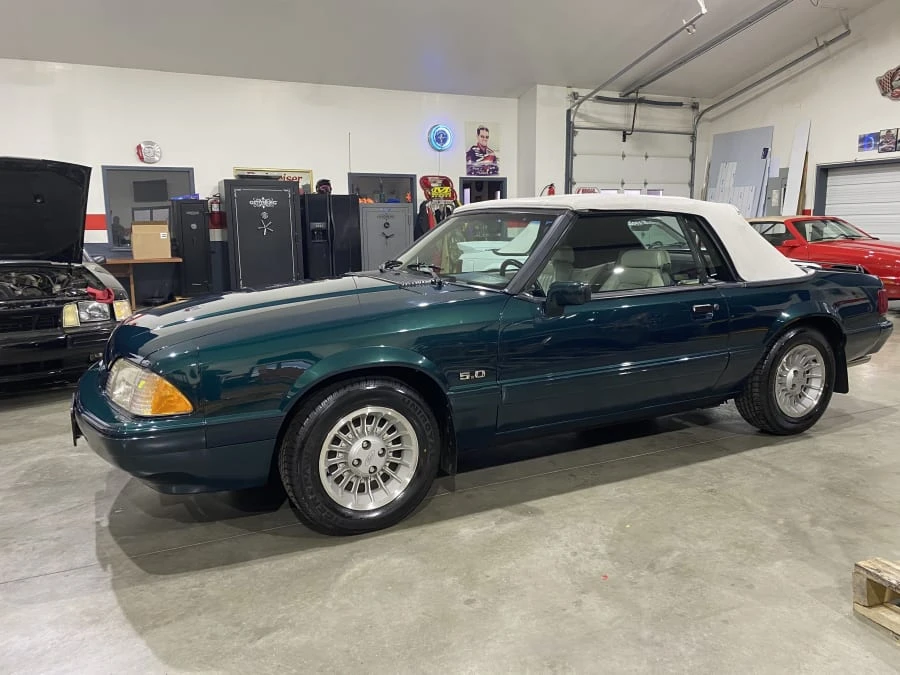 1990 Ford Mustang 3rd Gen - Image 6 of 7