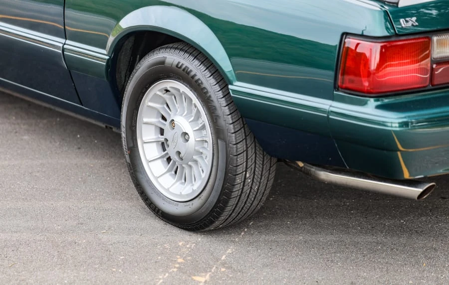 1990 Ford Mustang 3rd Gen - Image 19 of 31